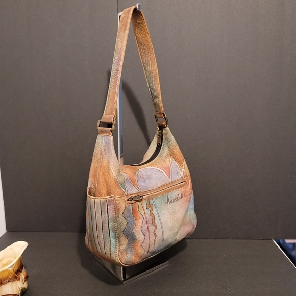 Anushka Hand Painted Leather Hobo Shoulder Bag Geometric Shapes - Picture 2 of 15